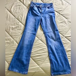 Old Navy High Rise Flare Jeans